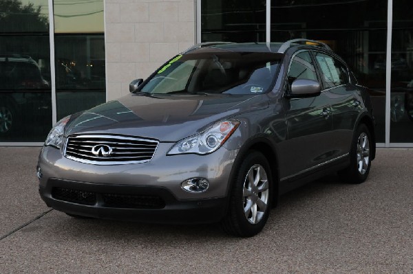 Dealership Walkthrough 11/01/09 Austin Infiniti