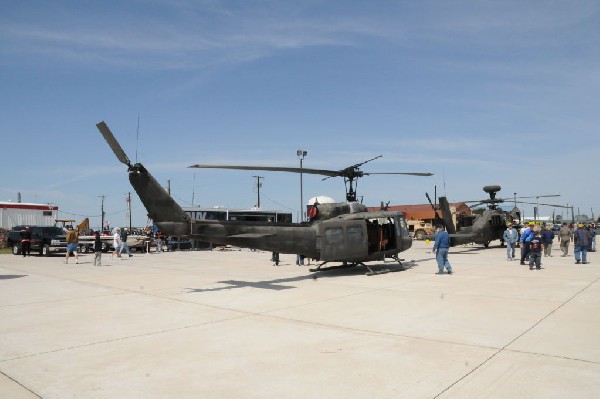 Airplane pics from the Temple Texas Airshow 2007