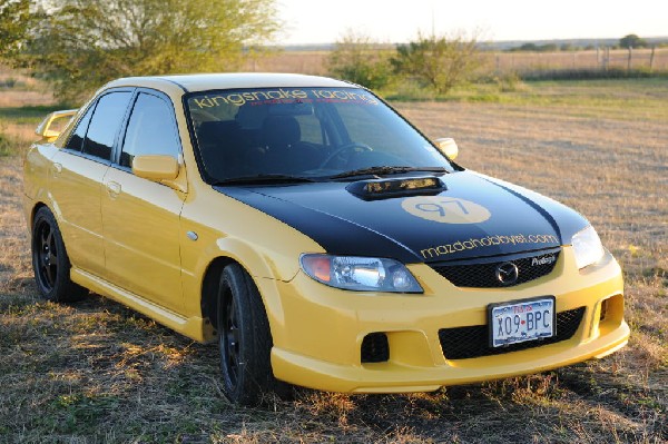 kingsnake racing 2003.5 MazdaSpeed Protege gets it's first graphic set